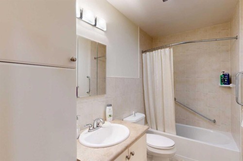 5536 Wagoner Crescent, Whitecourt, AB - Indoor Photo Showing Bathroom