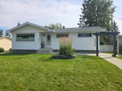 4215 7 Avenue Edson, AB T7E 1A6
