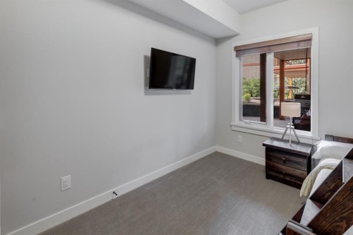 107-707 Spring Creek Drive, Canmore, AB - Indoor Photo Showing Other Room