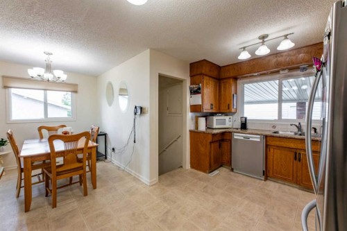 121 Talbot Drive, Hinton, AB 