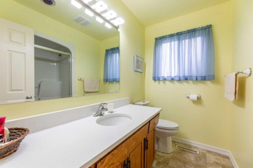 121 Talbot Drive, Hinton, AB 