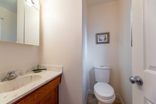 121 Talbot Drive, Hinton, AB 