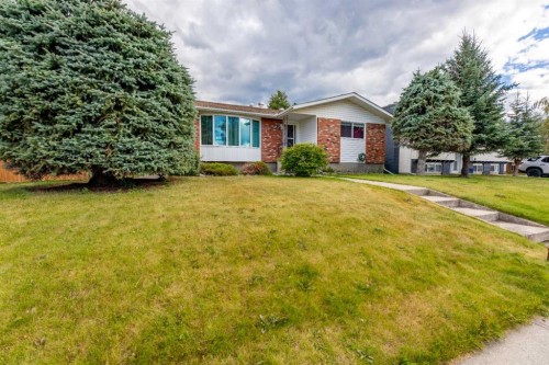 121 Talbot Drive, Hinton, AB 