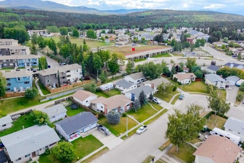 121 Talbot Drive, Hinton, AB 