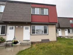 13-608 Main Street NW Slave Lake, AB T0G 2A1