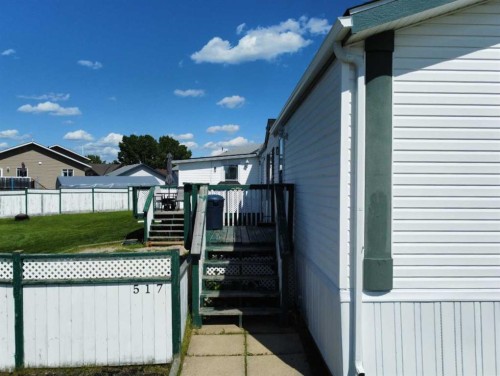 517 9 Street, Fox Creek, AB 