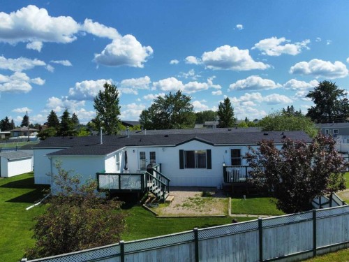 517 9 Street, Fox Creek, AB 