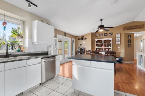 85 Park Drive, Whitecourt, AB 