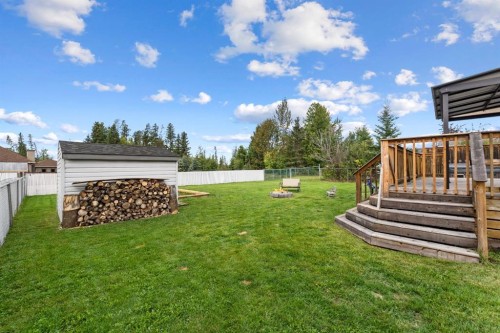 85 Park Drive, Whitecourt, AB 