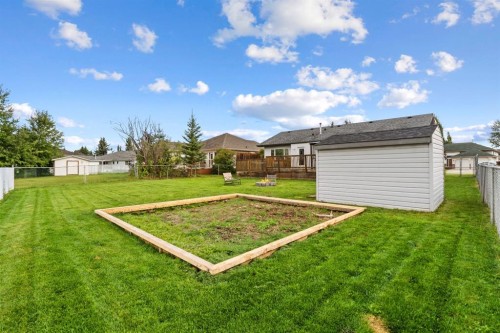 85 Park Drive, Whitecourt, AB 