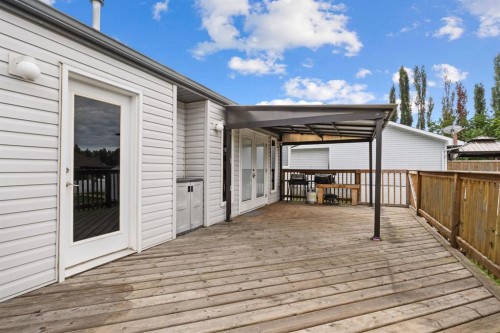 85 Park Drive, Whitecourt, AB 