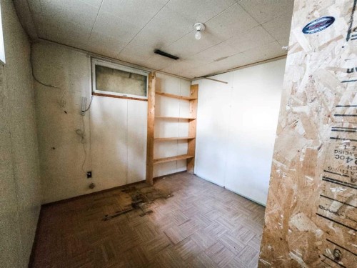 4237 5 Avenue, Edson, AB 