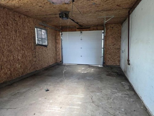 4237 5 Avenue, Edson, AB 