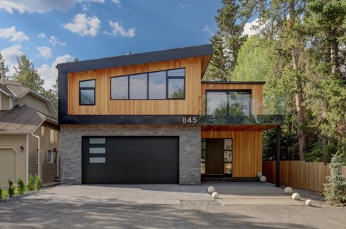 845 14Th Street, Canmore, AB 