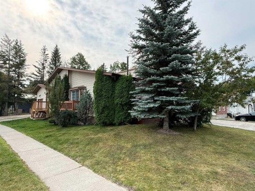 470 Collinge Road, Hinton, AB 