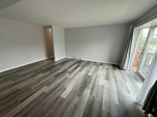 470 Collinge Road, Hinton, AB 