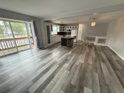 470 Collinge Road, Hinton, AB 