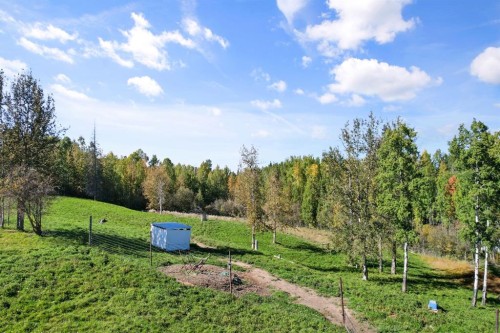102061 Township Road 582, Rural Woodlands County, AB 