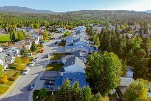 157 Rispler Way, Hinton, AB 