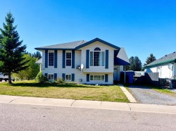 168 Sitar Crescent Hinton, AB T7V 1S7