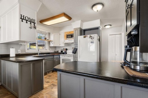 5010 North Avenue, Swan Hills, AB 