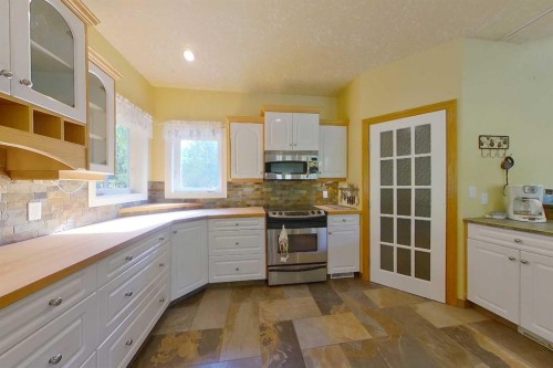 71 Lakeview Heights, Canyon Creek, AB 