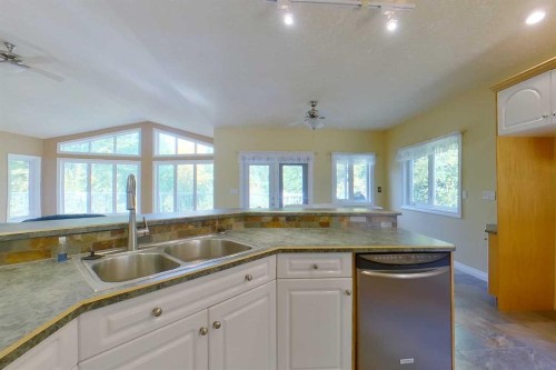 71 Lakeview Heights, Canyon Creek, AB 
