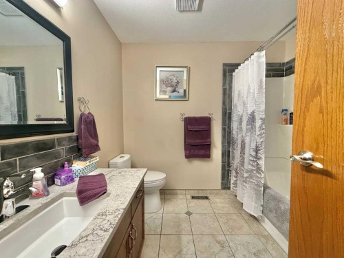 379 Collinge Road, Hinton, AB 