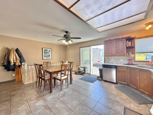 379 Collinge Road, Hinton, AB 