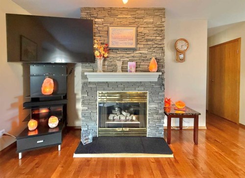 379 Collinge Road, Hinton, AB 