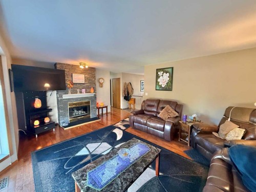 379 Collinge Road, Hinton, AB 