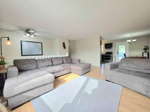 900 10A Avenue Se, Slave Lake, AB 