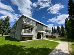 2-414 41 Street Edson, AB T7E 1A2