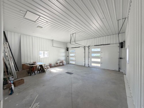 4920 10 Avenue, Edson, AB 