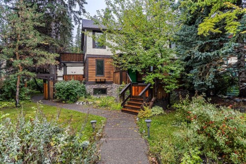 118 Rundle Drive, Canmore, AB 