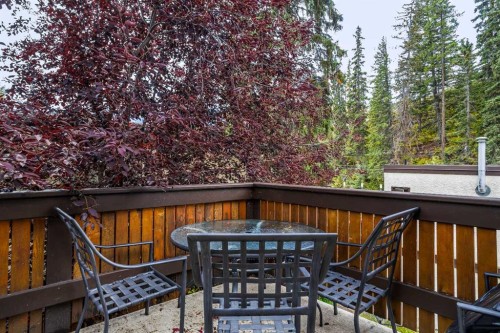 118 Rundle Drive, Canmore, AB 