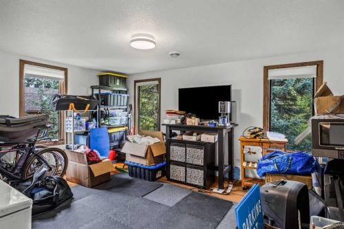 118 Rundle Drive, Canmore, AB 