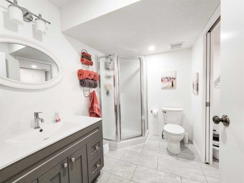 1632 42 Street, Edson, AB 