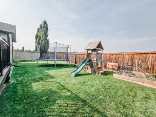 1632 42 Street, Edson, AB 