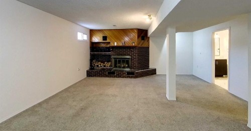 1102 55 Street, Edson, AB 
