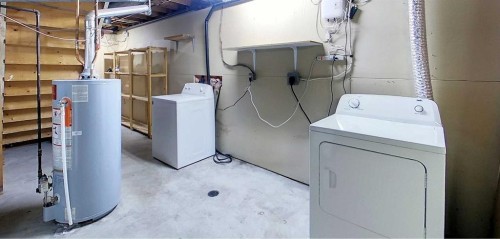 1102 55 Street, Edson, AB 