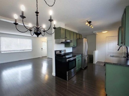 1102 55 Street, Edson, AB 