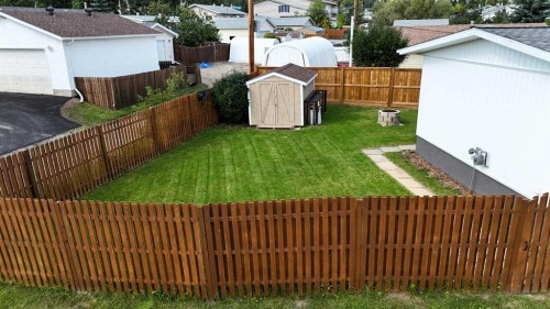 1102 55 Street, Edson, AB 