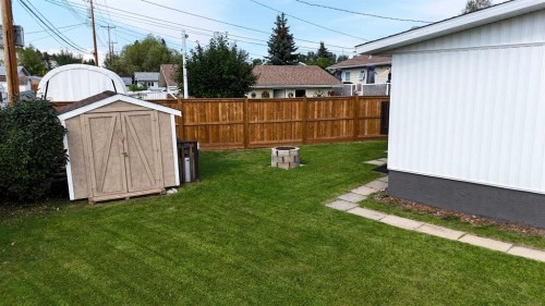 1102 55 Street, Edson, AB 