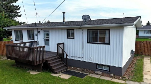 1102 55 Street, Edson, AB 