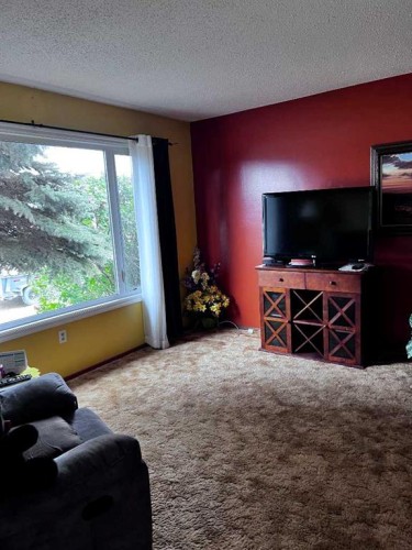 313 3Rd Avenue Nw, Slave Lake, AB 