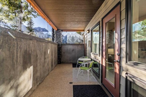 803-105 Stewart Creek Rise, Canmore, AB 