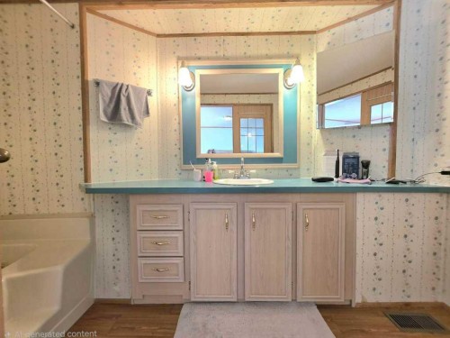 78-404 6 Avenue Nw, Slave Lake, AB 