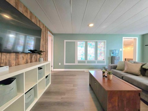 500 4 Street Nw, Slave Lake, AB 