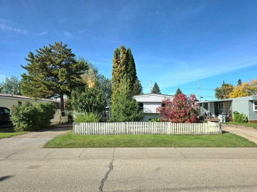 500 4 Street Nw, Slave Lake, AB 